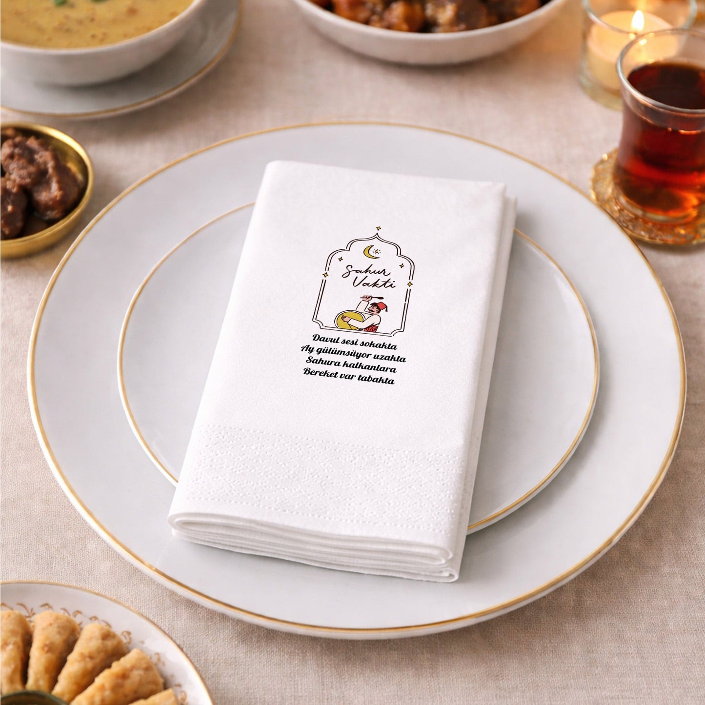 Sahur Vakti Ramazan Desenli Baskılı Peçete – Davulcu Manili | 33x33 cm Çift Katlı