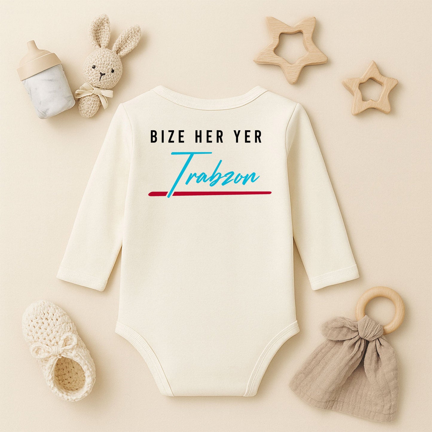 Trabzon Yazılı Bebek Zıbını | 1–36 Ay, DTF Baskı, Hassas Cilt Uyumlu Şehir Temalı Zıbın