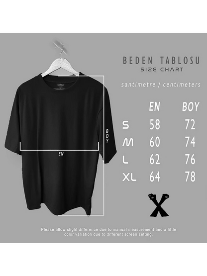 minimal baskılı beyaz oversize tişört